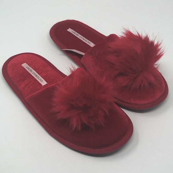 Victoria’s Secret Sexy Red POM POM Slippers NWT - Picture 5 of 8
